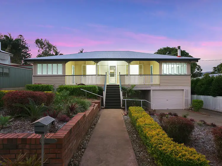 6 Lamington Street, The Range QLD 4700