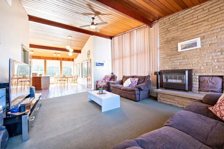 31 Roycox Crescent, Dubbo NSW 2830