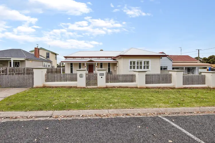20 Ziegler Parade, Allansford VIC 3277