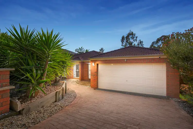 8 Greenhill Court, Sunbury VIC 3429