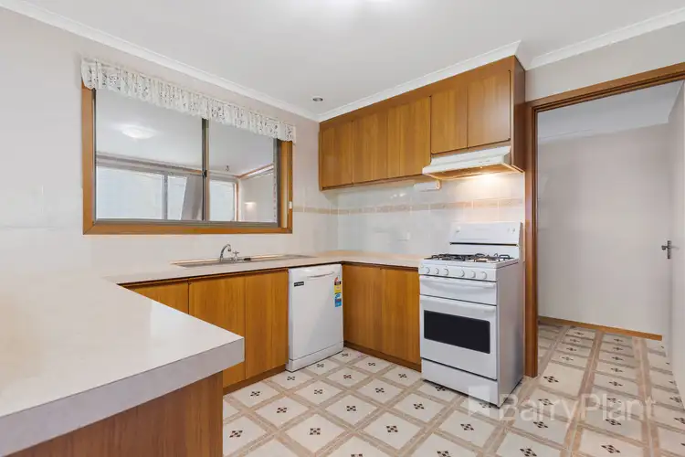 Fifth view of Homely house listing, 6 Soyuz Court, Mount Clear VIC 3350