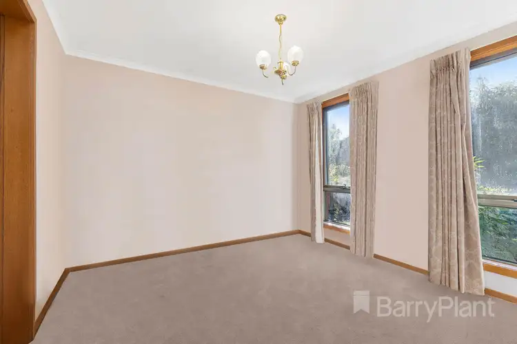 Sixth view of Homely house listing, 6 Soyuz Court, Mount Clear VIC 3350