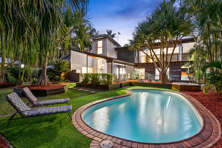 4 Toukley Court, Highland Park QLD 4211