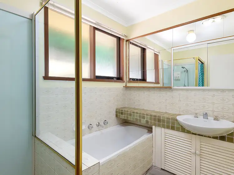 Sixth view of Homely house listing, 5 Glenbrae Court, Belmont VIC 3216