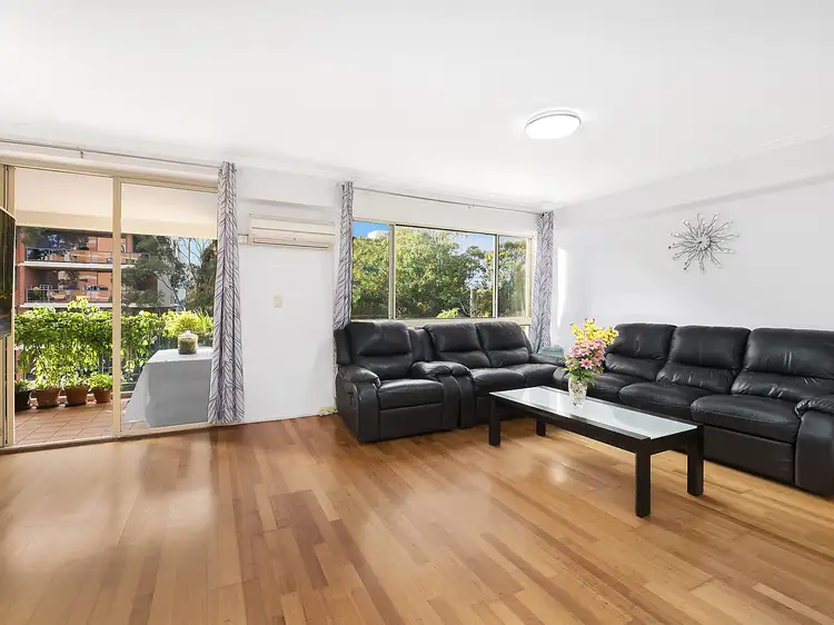 10/1 Thomas Street, Hornsby NSW 2077