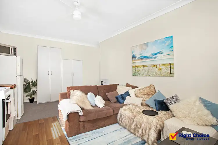 Third view of Homely unit listing, 2/72 Peterborough Avenue, Lake Illawarra NSW 2528