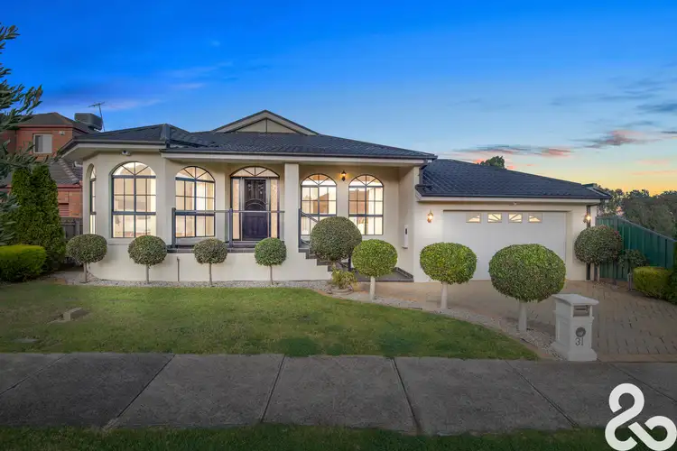 31 Ester Drive, Mill Park VIC 3082