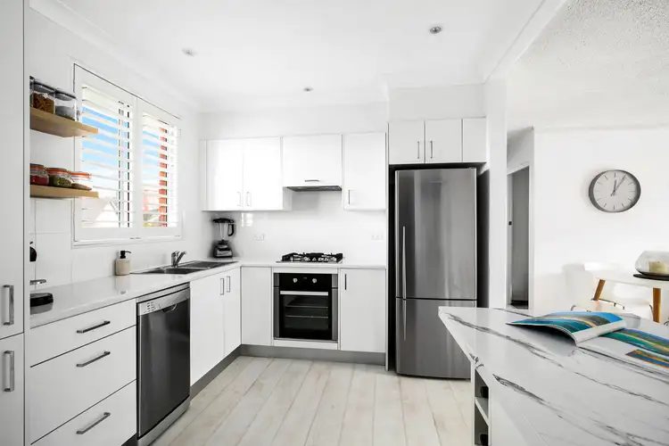 Fourth view of Homely unit listing, 8/70 Harbord Road, Freshwater NSW 2096