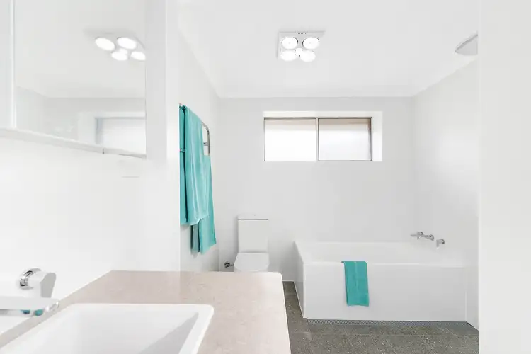 Fifth view of Homely apartment listing, 4/189 Gipps Road, Keiraville NSW 2500