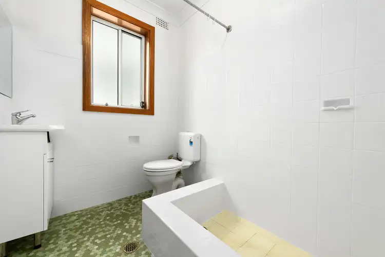 Third view of Homely apartment listing, 1/12 Pleasant Avenue, North Wollongong NSW 2500