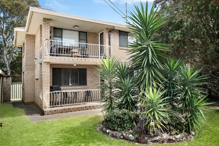 Fifth view of Homely apartment listing, 2/5 Whitfield Place, Lake Illawarra NSW 2528