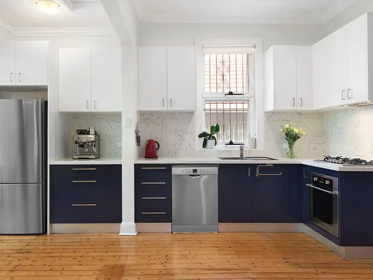 Fifth view of Homely house listing, 9 Lugar Brae Avenue, Bronte NSW 2024