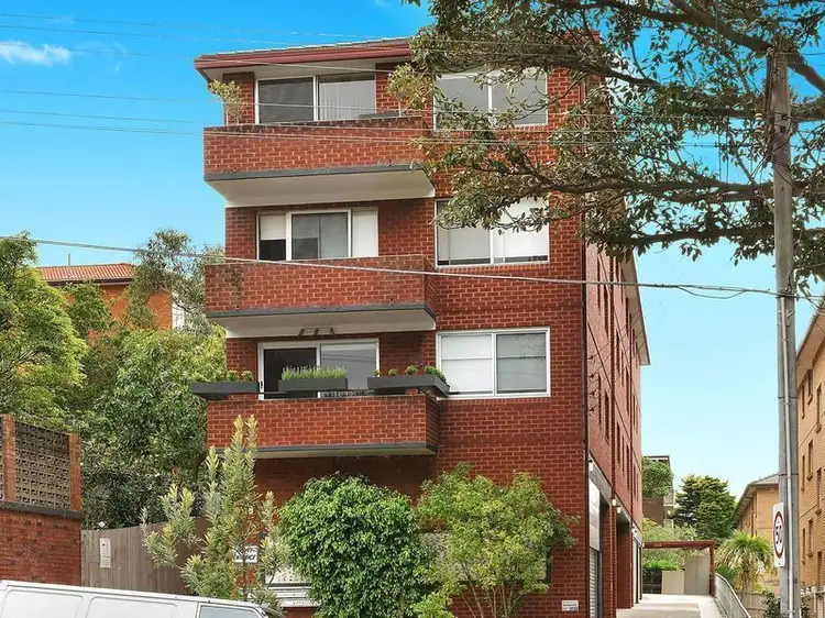 2/73 Arden Street, Coogee NSW 2034