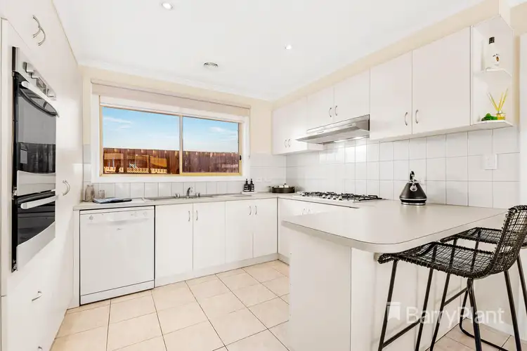 Fifth view of Homely house listing, 2/2 Pearl Court, Mill Park VIC 3082