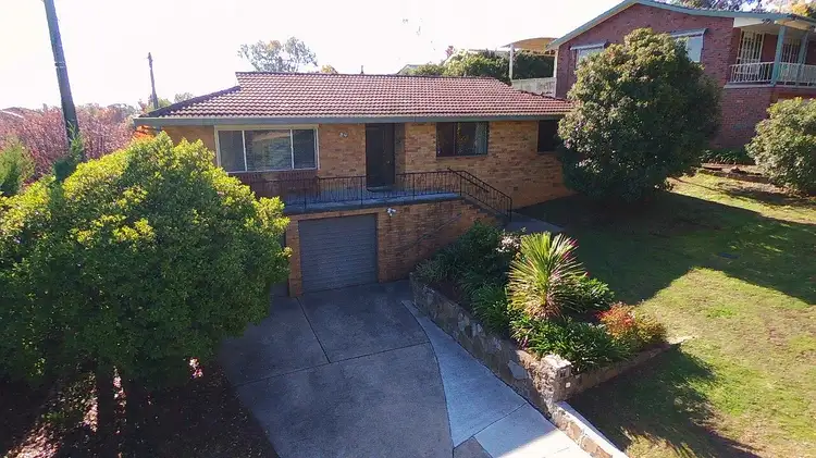 12 Collingridge Street