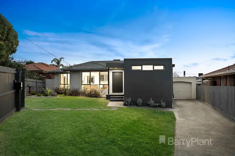 27 Kurrajong Crescent, Watsonia North VIC 3087
