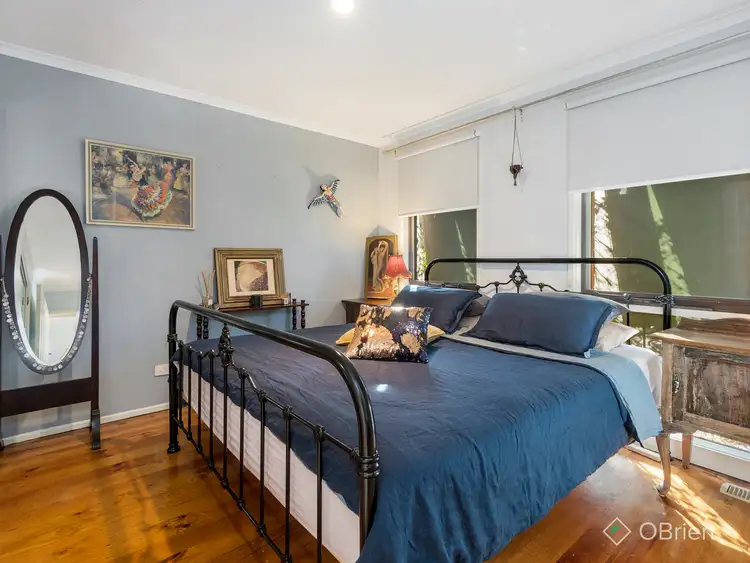 Sixth view of Homely house listing, 10 Dunrobin Court, Carrum Downs VIC 3201