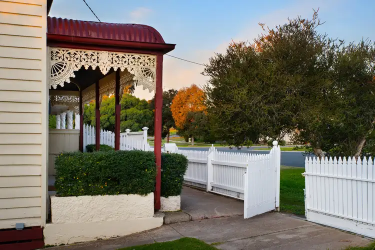 Second view of Homely house listing, 7 Duncan Street, Long Gully VIC 3550