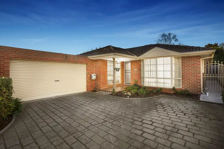 2/24 Carrington Road, Niddrie VIC 3042