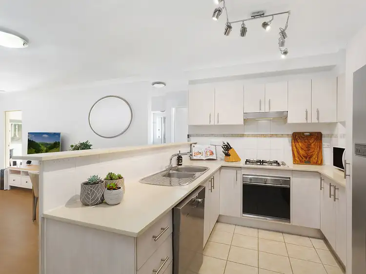Third view of Homely unit listing, 34/28-32 Brookvale Avenue, Brookvale NSW 2100