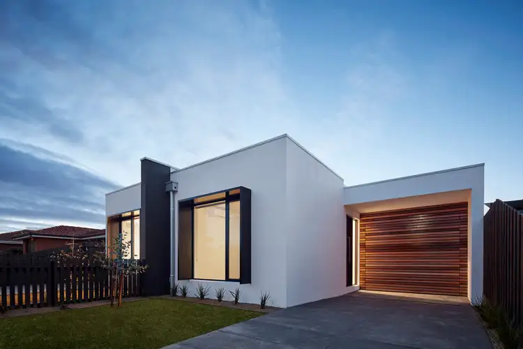 8 Kearney Avenue, Altona VIC 3018