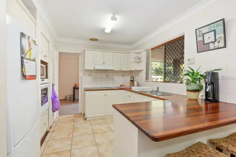 Fourth view of Homely house listing, 5 Salata Place, Duncraig WA 6023