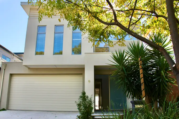 9 Treloar Court, Campbelltown SA 5074