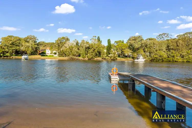 594 Henry Lawson Drive, East Hills NSW 2213