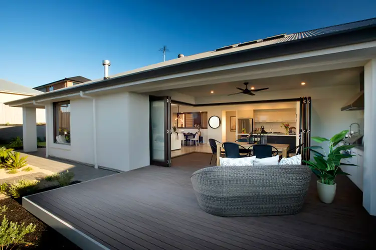 10 Lucerne Crescent, Mount Barker SA 5251