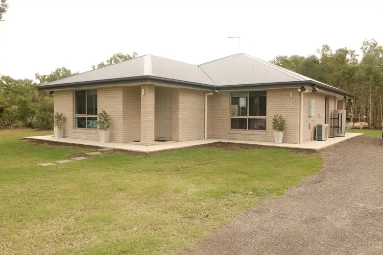 8A Leilani Court, Branyan QLD 4670