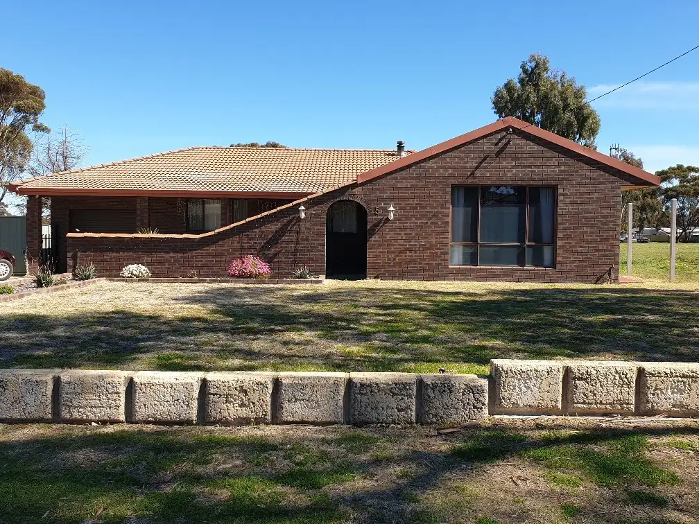 Main view of Homely house listing, 5 Casuarina Drive, Katanning WA 6317