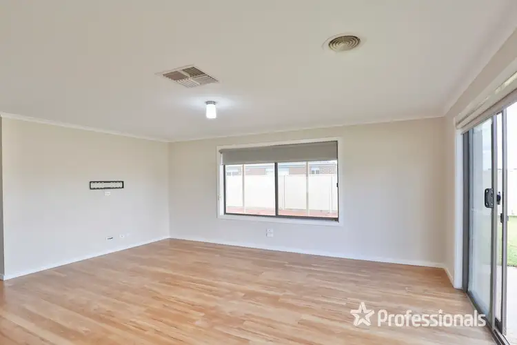 Fifth view of Homely house listing, 8 Chardonnay Drive, Mildura VIC 3500