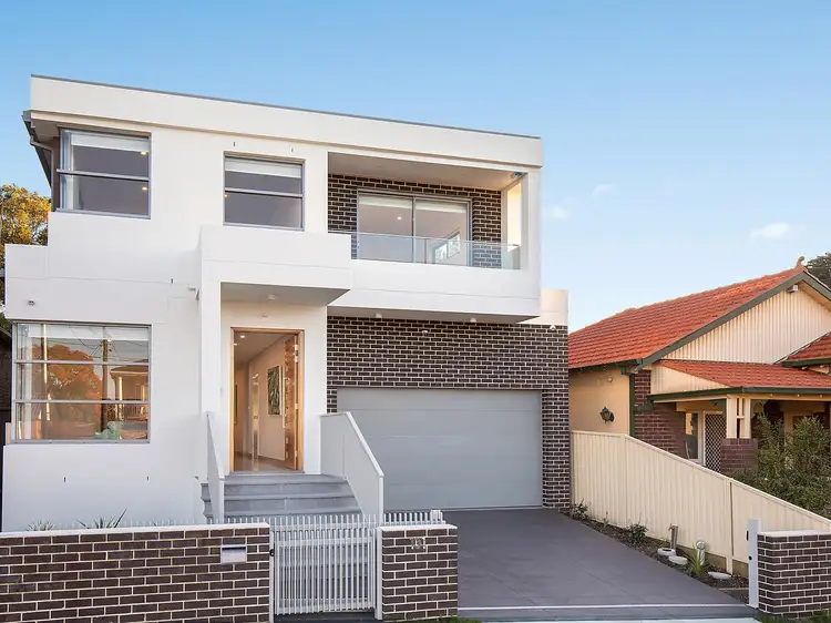 131 Carrington Avenue, Hurstville NSW 2220