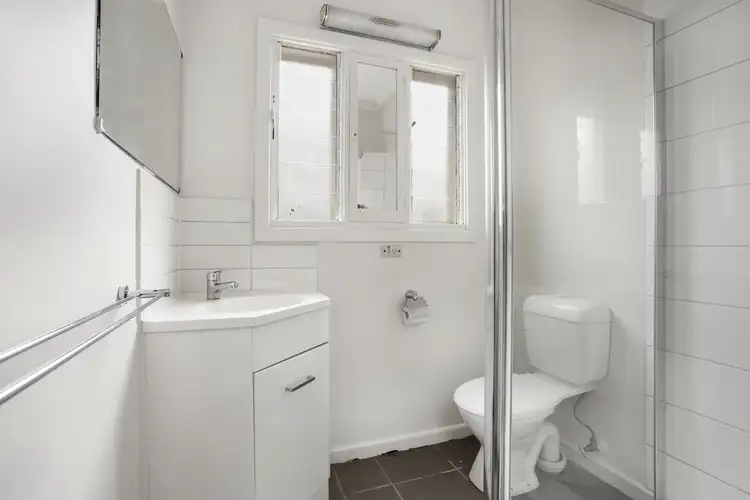 Fourth view of Homely house listing, 19 Olympic Parade, Kangaroo Flat VIC 3555