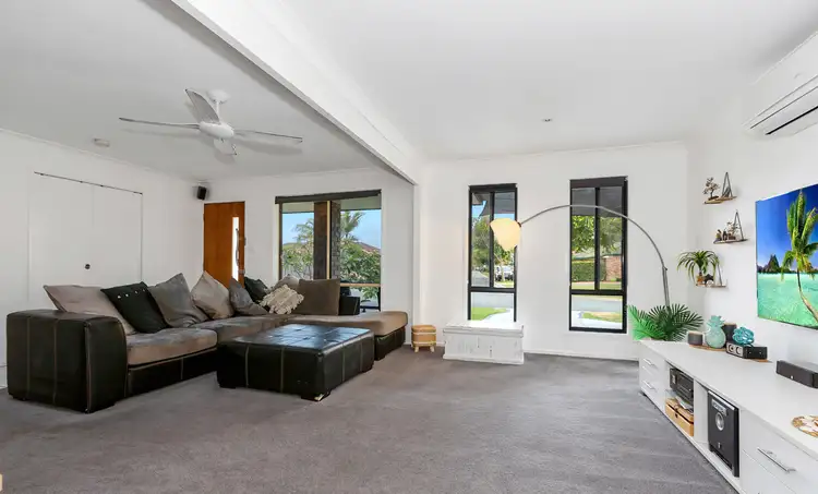 Sixth view of Homely house listing, 10 Loyal Court, Tweed Heads South NSW 2486
