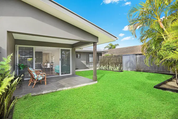 94 Palm Drive, Mooloolaba QLD 4557