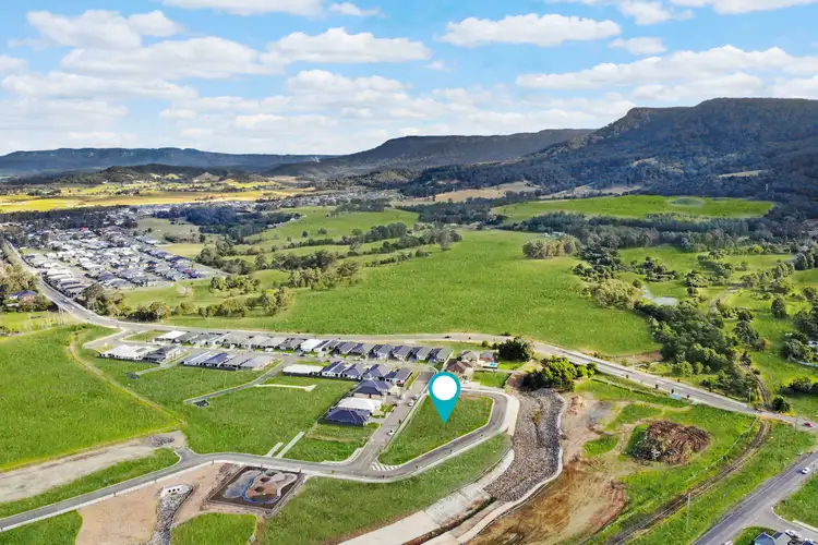 47 Acland Drive, Horsley NSW 2530