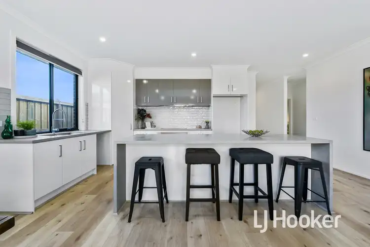 Sixth view of Homely house listing, 21 Abayo Crescent, Cranbourne South VIC 3977