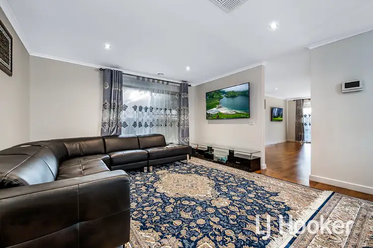 Fifth view of Homely house listing, 6 Edeys Run, Hampton Park VIC 3976