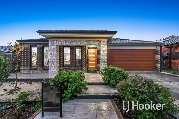 22 Guinea Flower Drive, Cranbourne West VIC 3977