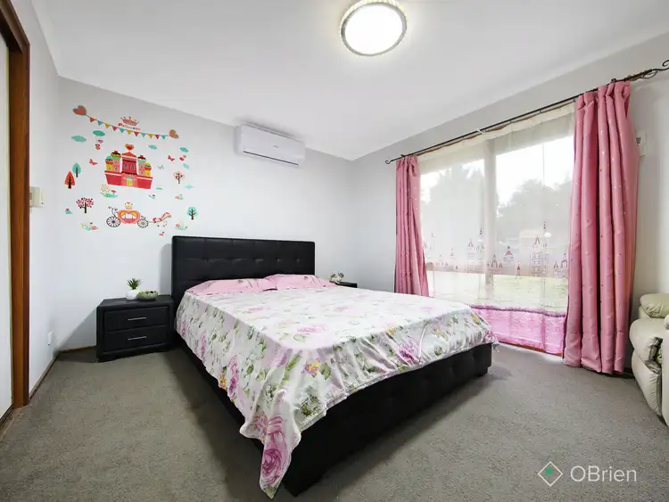 Fifth view of Homely villa listing, 1/2-18 Bourke Road, Oakleigh South VIC 3167