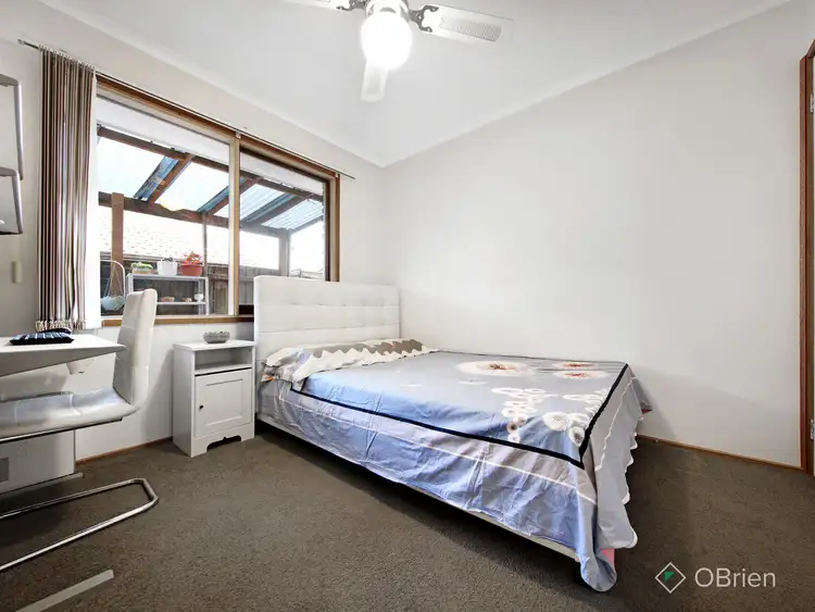 Sixth view of Homely villa listing, 1/2-18 Bourke Road, Oakleigh South VIC 3167