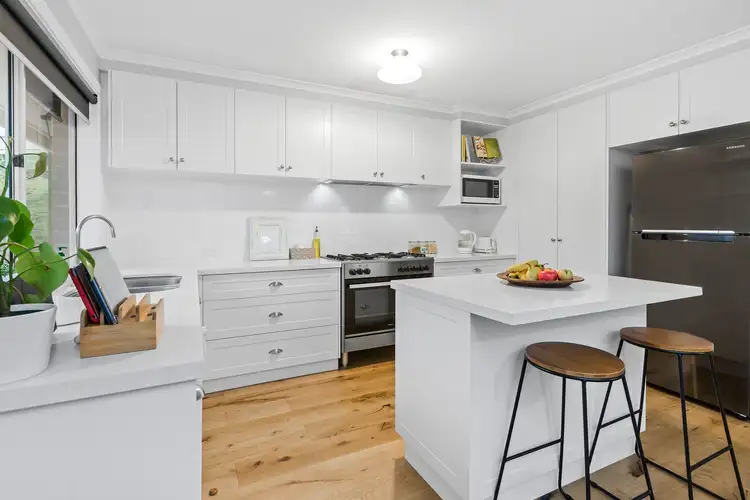 Third view of Homely unit listing, 5/7 Carol Street, Mornington VIC 3931