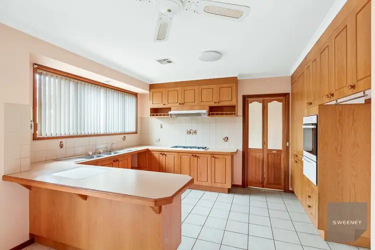 Sixth view of Homely house listing, 10 Barry Street, Maddingley VIC 3340