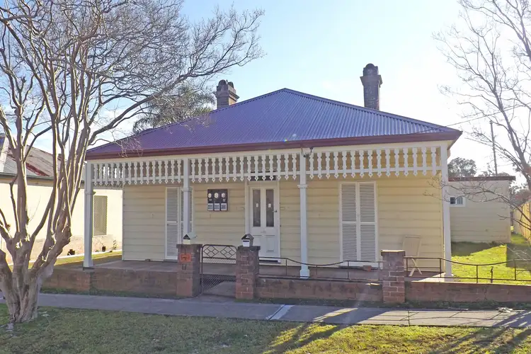 1/11 Barsden Street