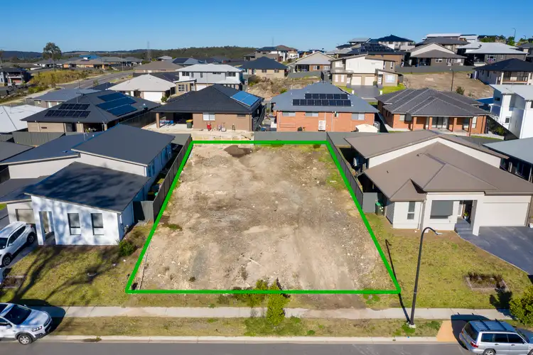 50 Comel Avenue, Cameron Park NSW 2285