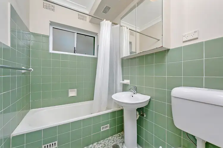 Fifth view of Homely unit listing, 6/8 Bank Street, Meadowbank NSW 2114
