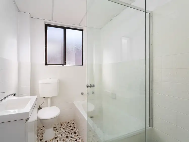 Fifth view of Homely unit listing, 6/4-6 President Avenue, Kogarah NSW 2217