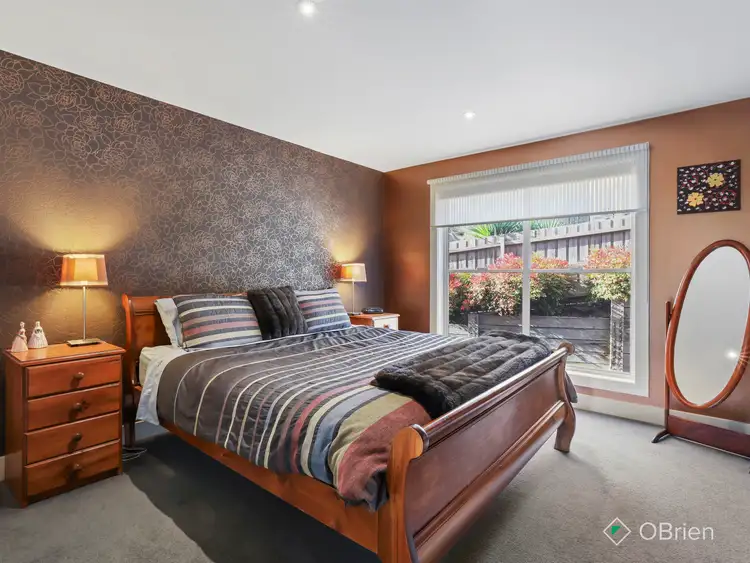 Fourth view of Homely house listing, 10 Kooluna Court, Frankston VIC 3199