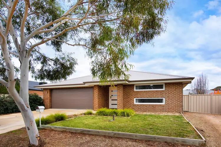 5 Kent Place, Strathfieldsaye VIC 3551